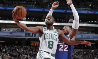 NBA湖人加时争议三分绝杀快船终结四连胜登顶引热议