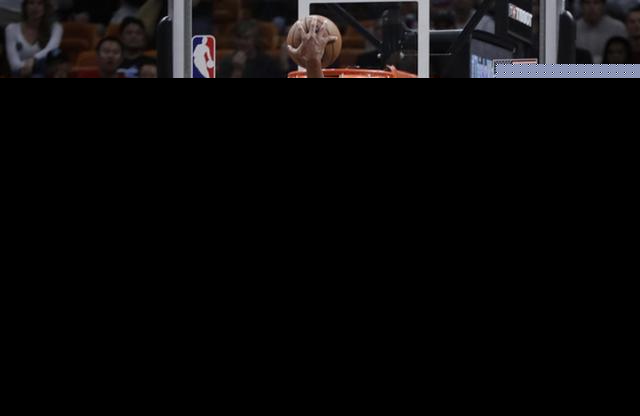 NBA热火终场绝杀凯尔特人终结对手七连胜